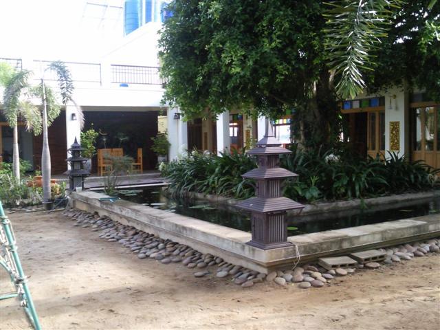 Photo1588 (Small).jpg